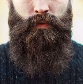 The Art of Beard Oil: How to Choose and Apply to Meet Customers' Needs